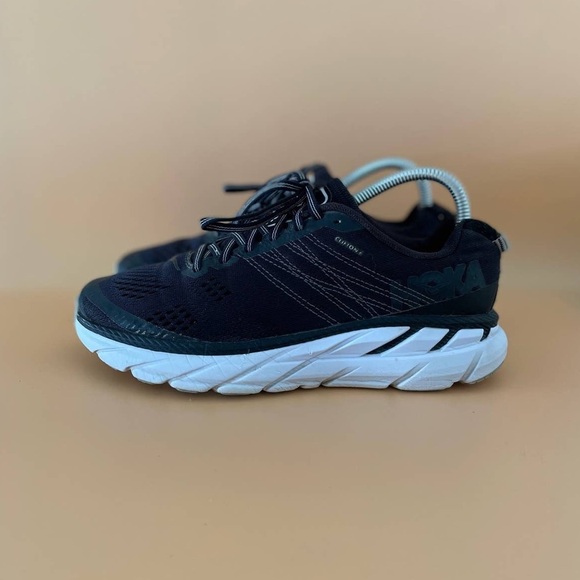 Hoka One Clifton 6 Running Shoes - Picture 1 of 6
